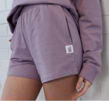 Load image into Gallery viewer, STYLE LAUNDRY Sporty Short
