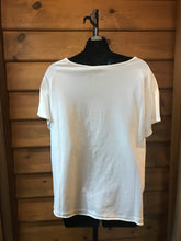 Load image into Gallery viewer, FUNKY STAFF Tonga Boring Date Top
