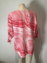 Load image into Gallery viewer, CORDELIA ST Dolman 3/4 Sleeve Top - Red/White
