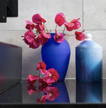 Load image into Gallery viewer, MEWS COLLECTIVE Soy Candle - Seasalt &amp; Amber
