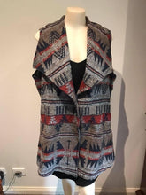 Load image into Gallery viewer, CC COLLECTION Long Vest - Navy/Grey/Red
