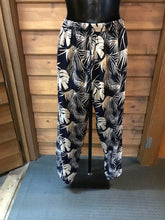 Load image into Gallery viewer, CLARA KAY Relaxed Pant - Navy/Cream
