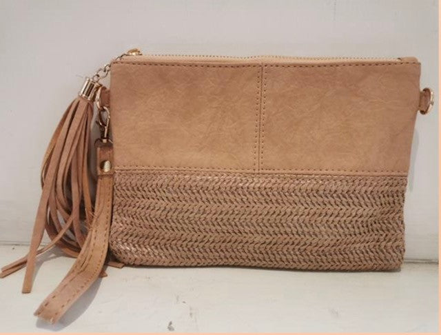 FREE SPIRIT AUSTRALIA Two-Tone Clutch - Tan
