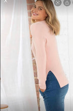 Load image into Gallery viewer, MARCO POLO Step Hem Knit Sweater - Dusty Pink
